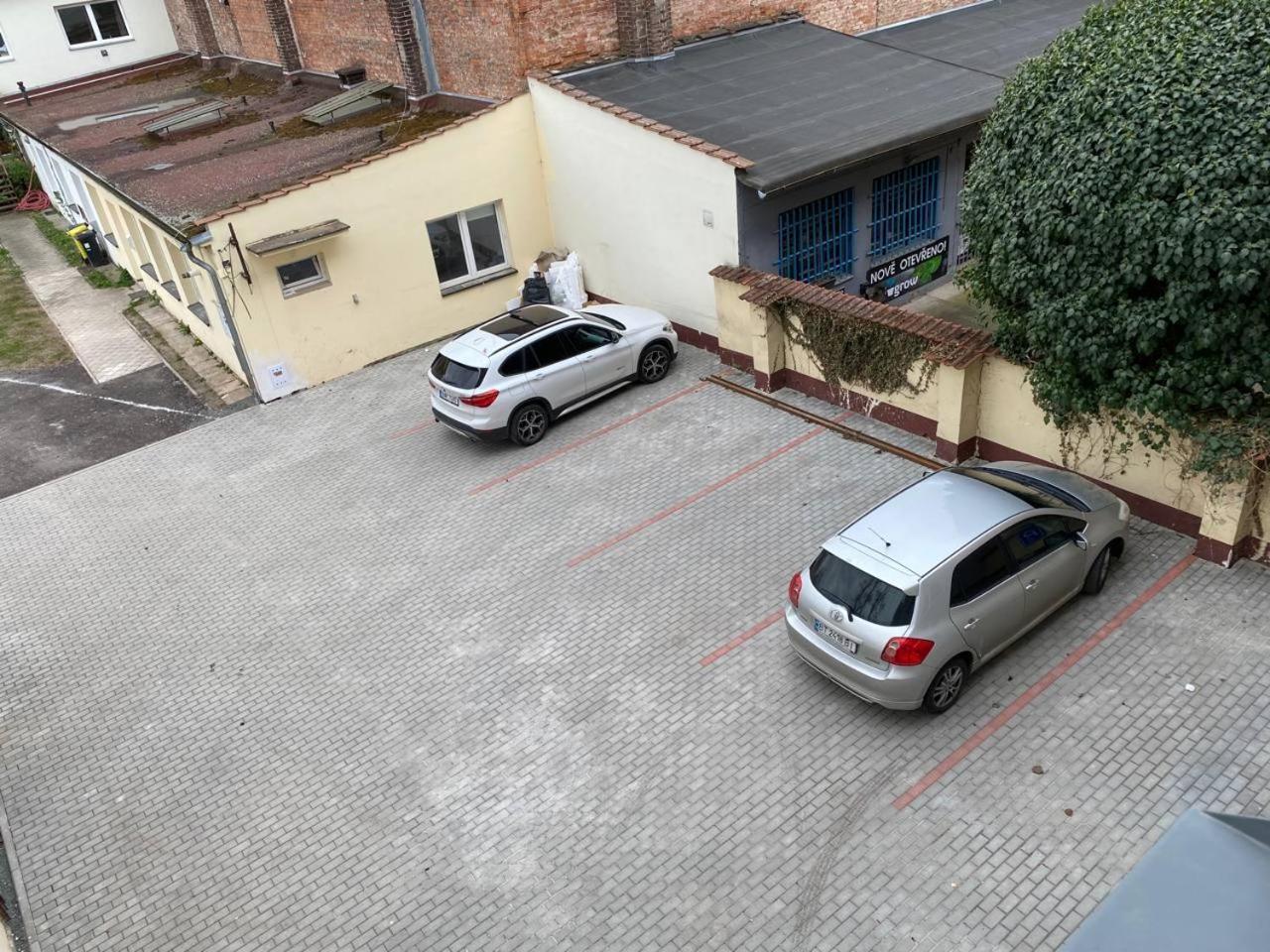 Perla Hradce 202 Apartment Hradec Kralove Exterior photo